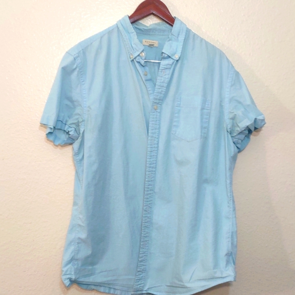 SLIGHTLY USED SONOMA LIGHT BLUE SIZE L BUTTONS HAS POCKET